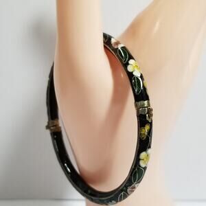 Vintage cloisonne black painted enamel hinged bangle 1.2000